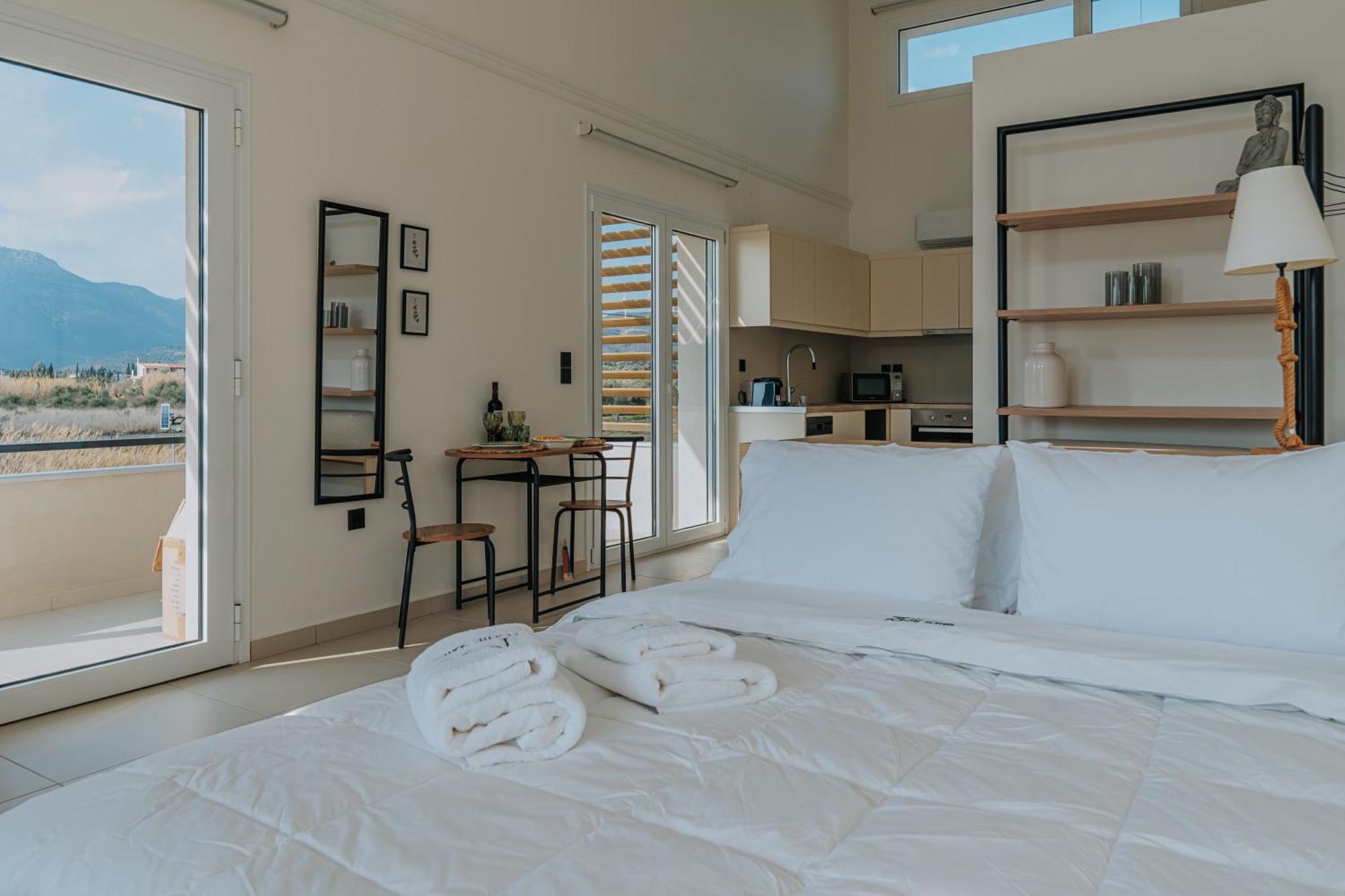 Ponte Suites Antirrio Экстерьер фото