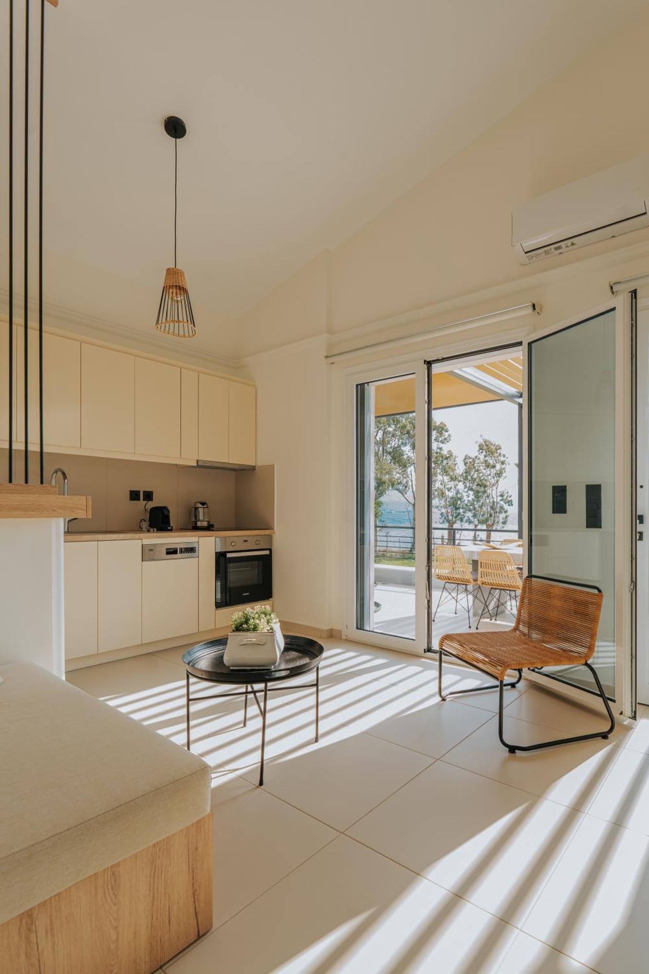 Ponte Suites Antirrio Экстерьер фото