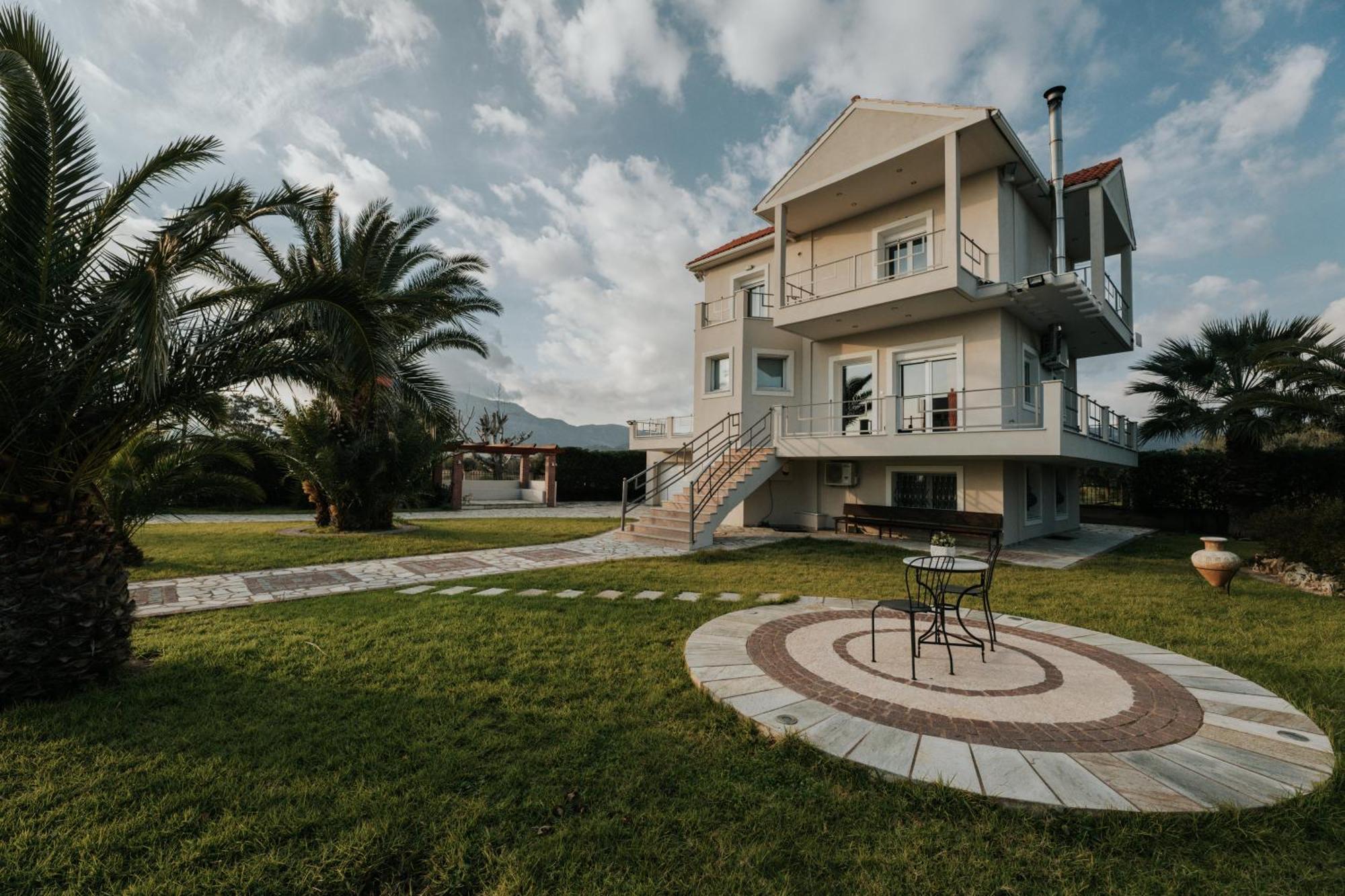 Ponte Suites Antirrio Экстерьер фото